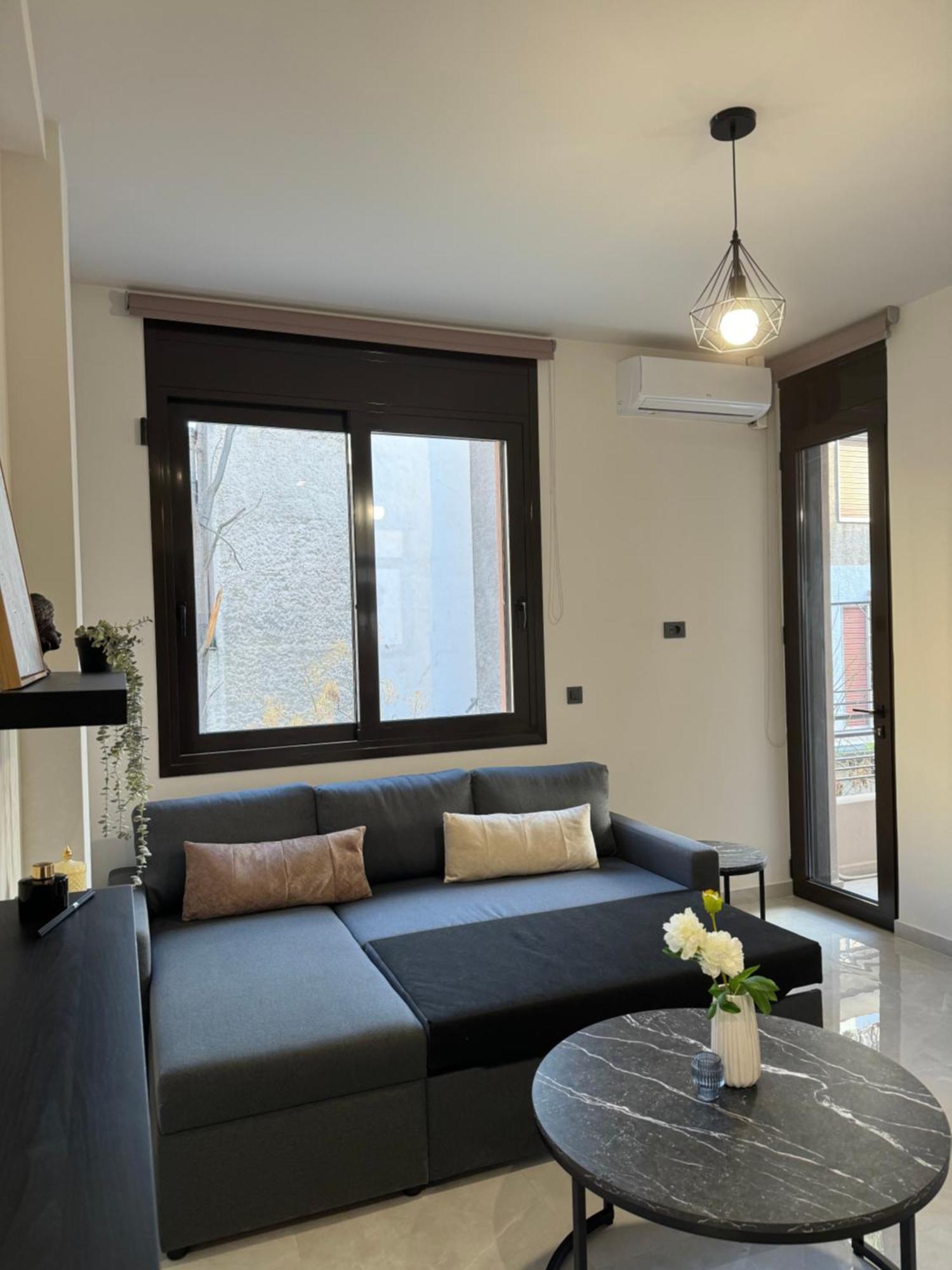 Spacious Apartment Near Monastiraki By Kozy Koala Атина Екстериор снимка