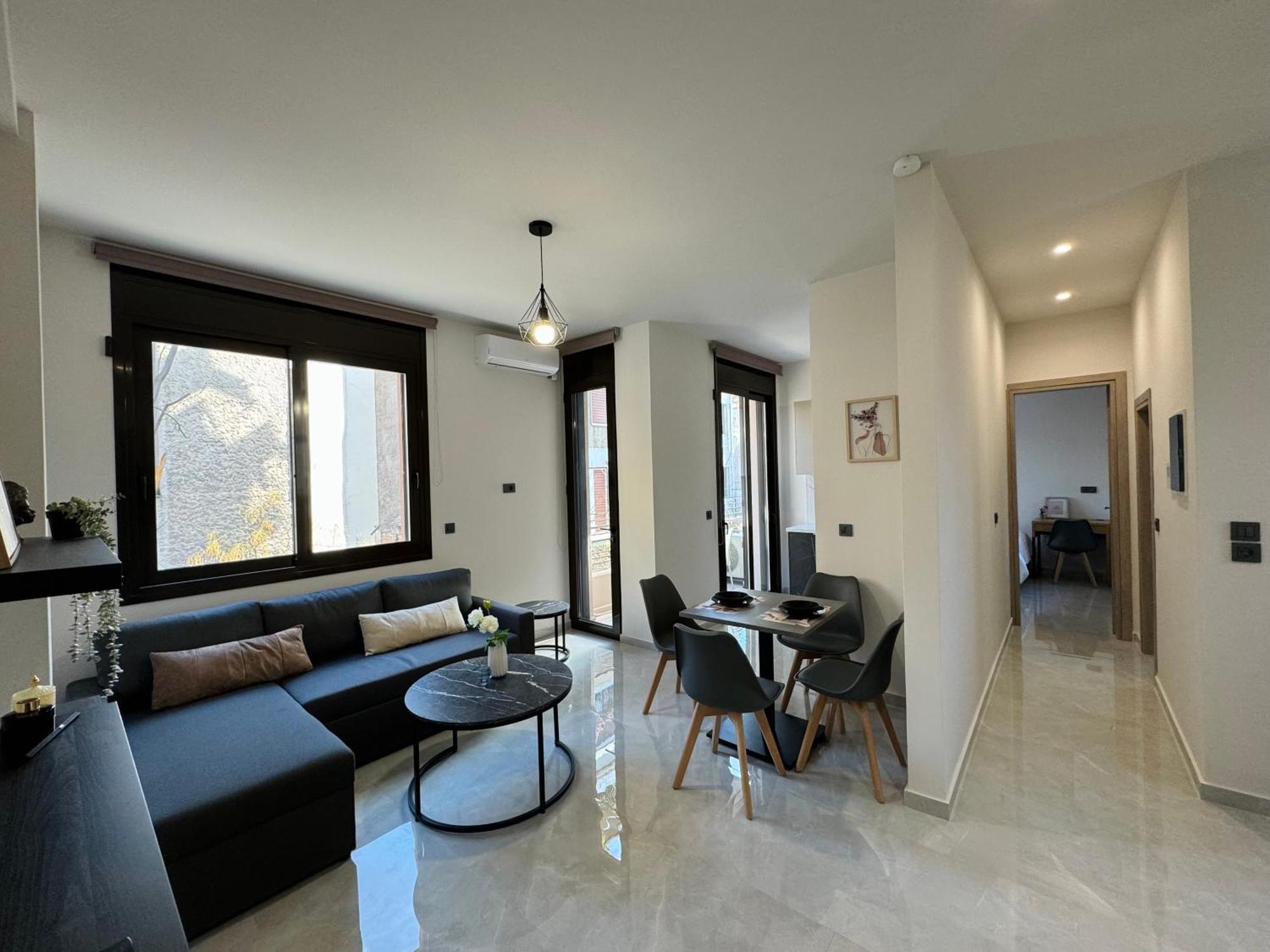 Spacious Apartment Near Monastiraki By Kozy Koala Атина Екстериор снимка